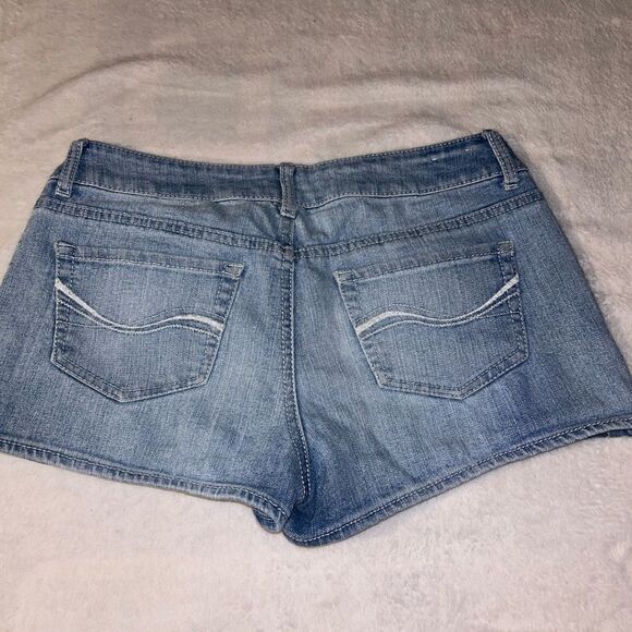 SO denim shorts size 7 - Picture 2 of 3